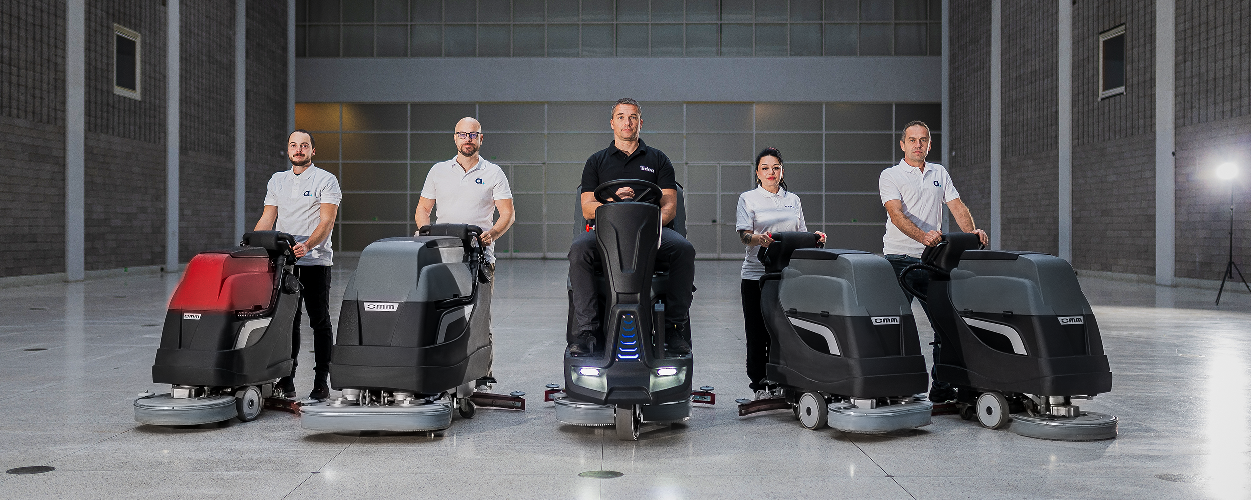 Jak vybrat úklidový stroj pro firmu? 10 tipů pro správný výběr